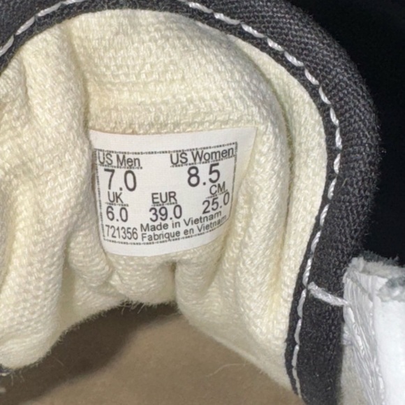 Vans Stackform | Black & White | Size 8.5 - Picture 11 of 11